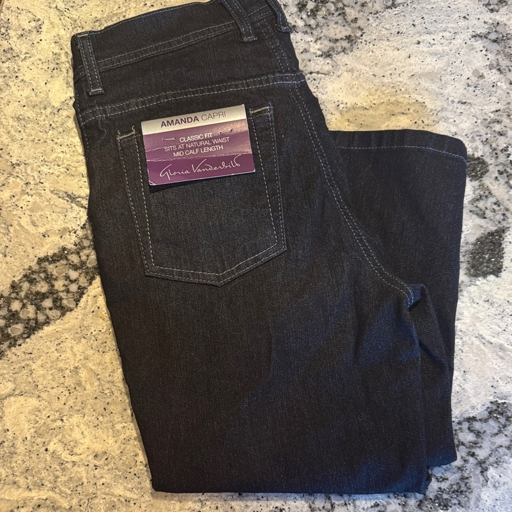 Gloria Vanderbilt Indigo Capri capris